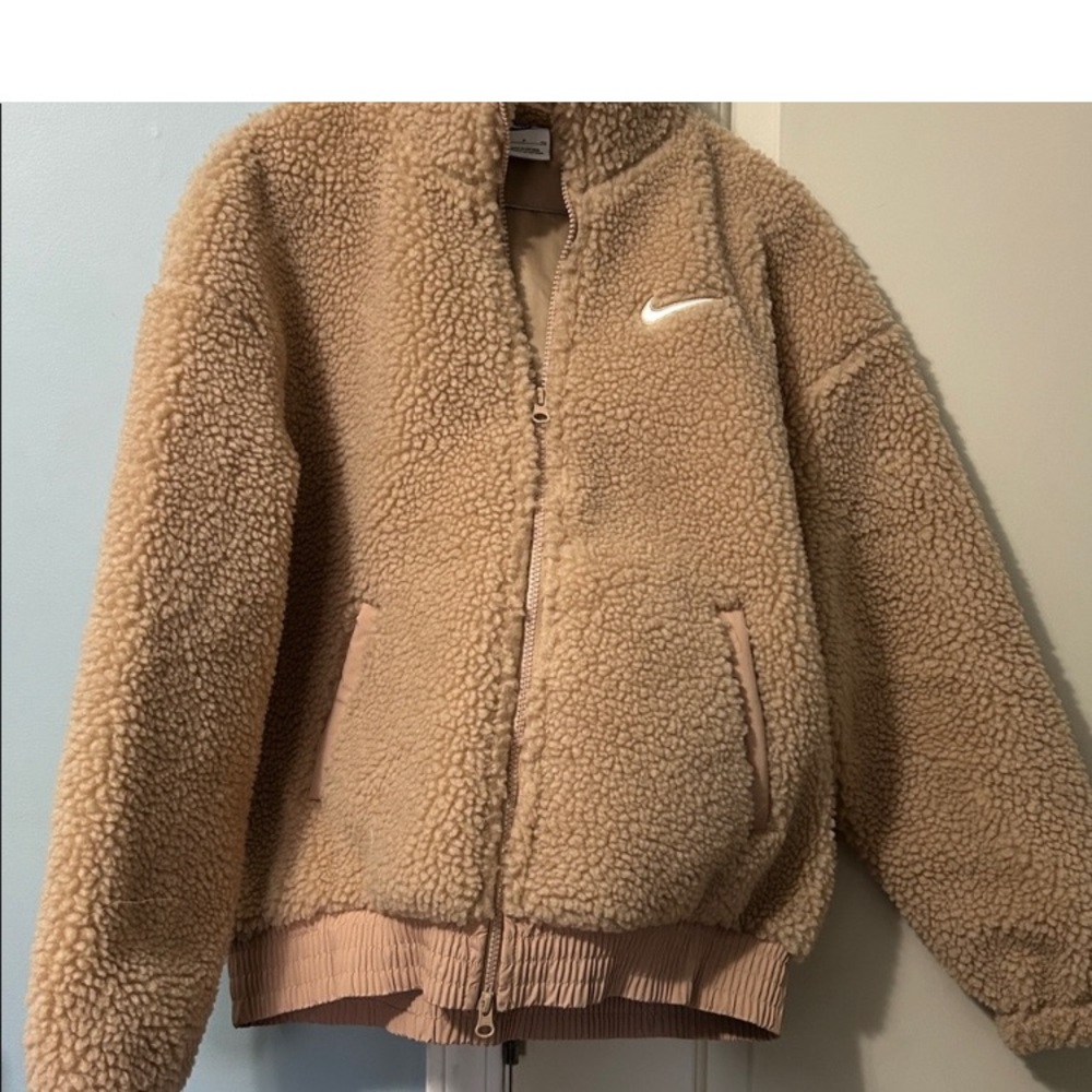 Nike Beige Sherpa Jacket